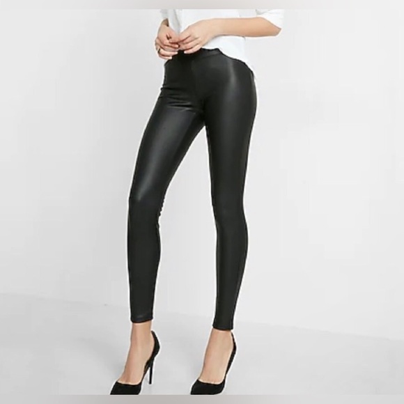 EXPRESS black super high rise faux leather leggings w/ stretch NEW w/ tags RE$69 - Picture 2 of 12